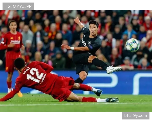 德甲联盟宣布3月起将在全部比赛中启用新一代“多角度智能回放”系统 德甲联盟宣布3月起将在全部比赛中启用新一代“多角度智能回放”系统